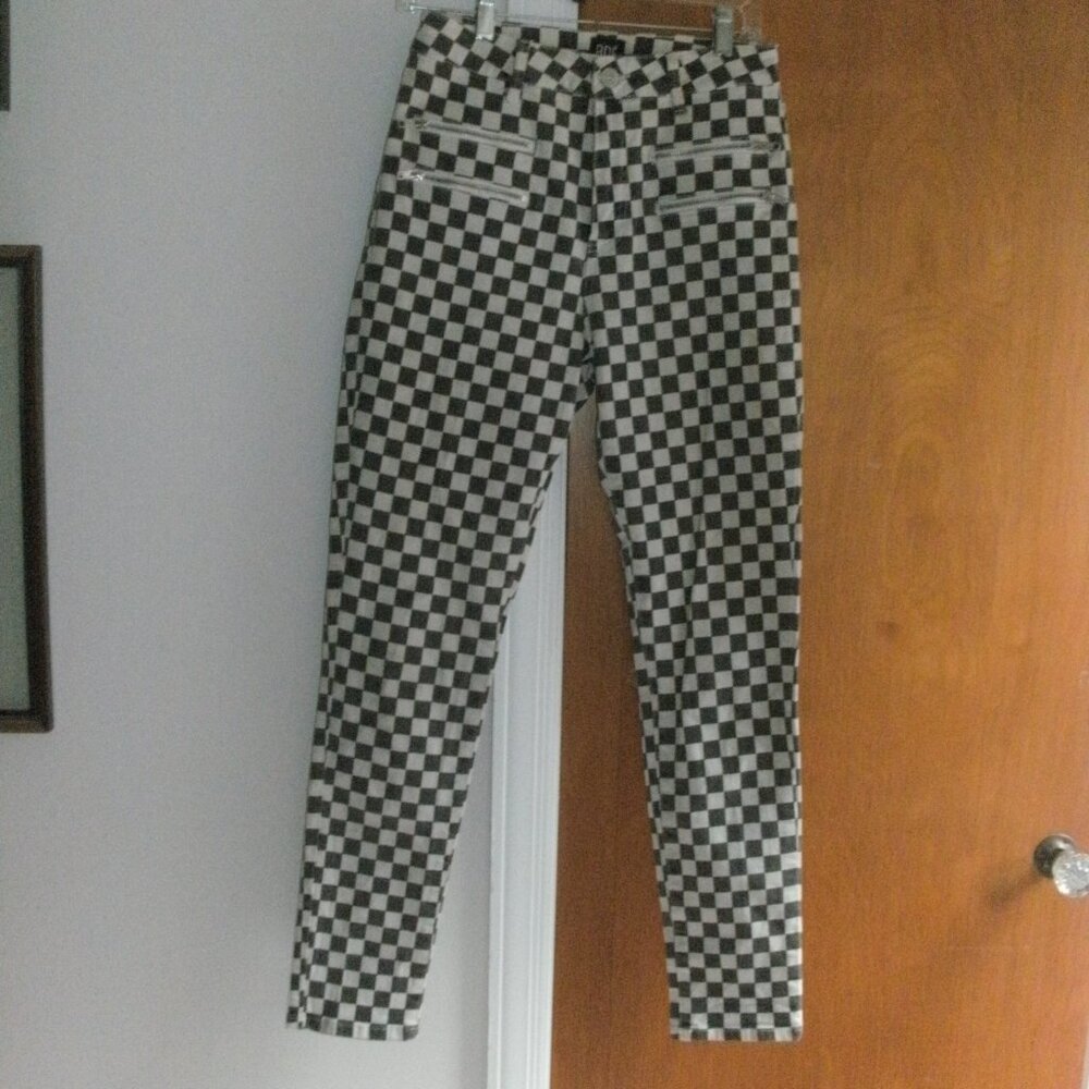 BDG Urban Outfitters Twig High Rise Black & Ivory Checkered Skinny Jeans size 29